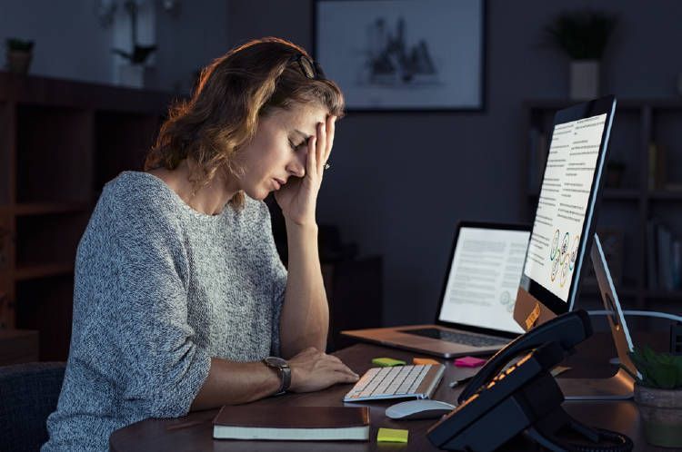 El exceso de horas de trabajo es el principal motivo de mortalidad laboral en el mundo, según la OIT y la OMS