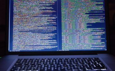 El empleo tecnológico crece en precario: una de cada tres categorías no alcanza el SMI