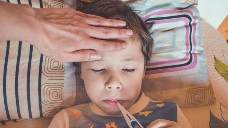 Permiso por fuerza mayor y permiso de 5 días: dos derechos para proteger los cuidados familiares